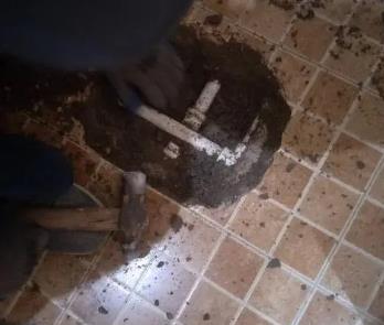 会泽卫生间漏水维修公司为您分享下卫生间渗水如何处理及注意事项